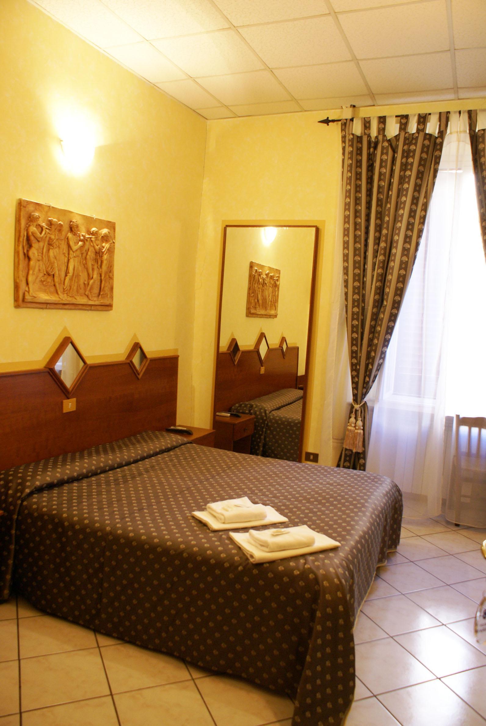 Hotel Farini Rome Exterior photo