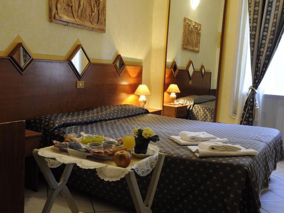Hotel Farini Rome Exterior photo