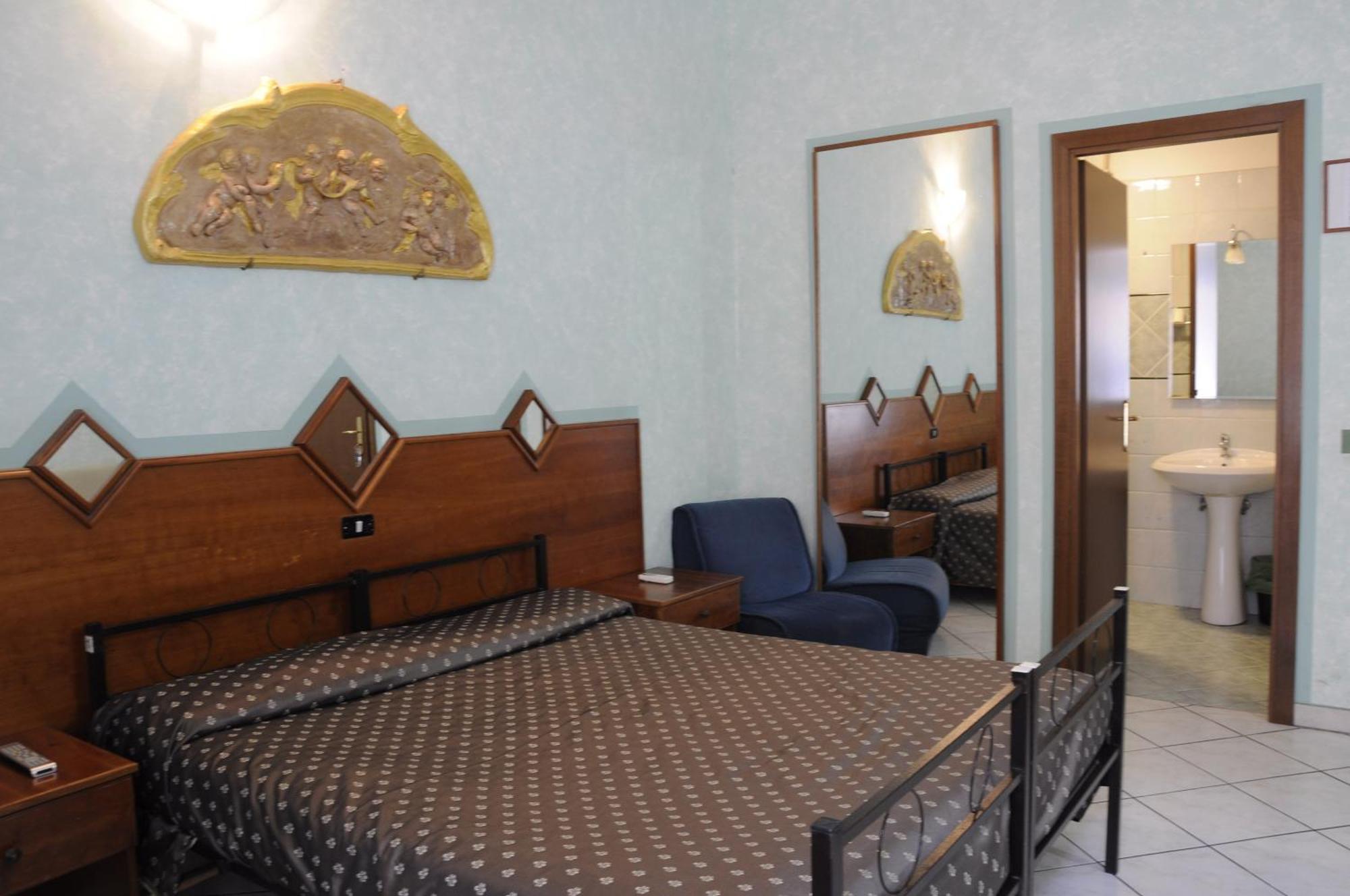 Hotel Farini Rome Room photo